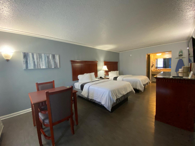 Bedroom 3, Quarters Inn & Suites, Davidson