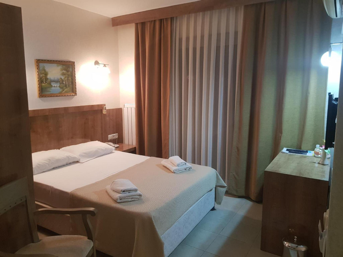 Bedroom 3, Solmaz Deluxe Otel, Çeşme