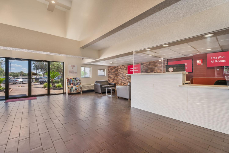 Public Area 2, Red Roof Inn Houston - Brookhollow, Houston