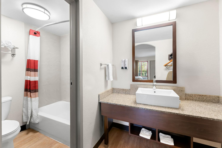 Bathroom 4, Red Roof Inn Lancaster, Lancaster
