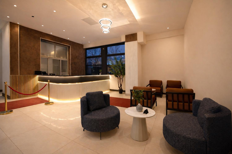 Public Area 3, Olive INN Berlin, Berlin