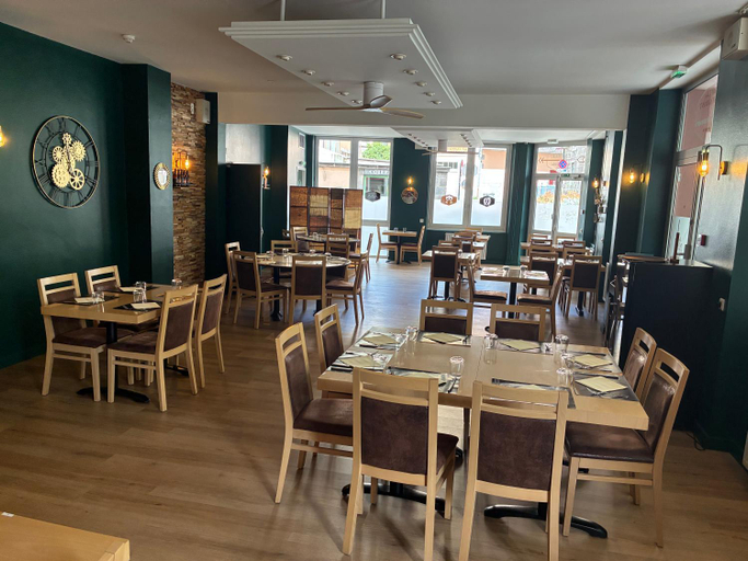 Food & Drinks 5, Hotel du Commerce, Puy-de-Dôme