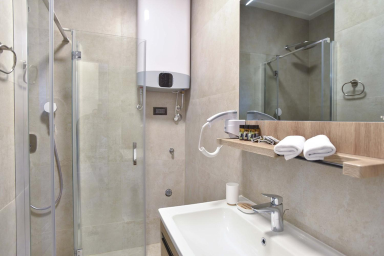 Bathroom 4, CASA AL MARE by Moskva