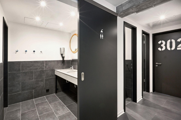 Bathroom 5, stories by Grimm's, Münster