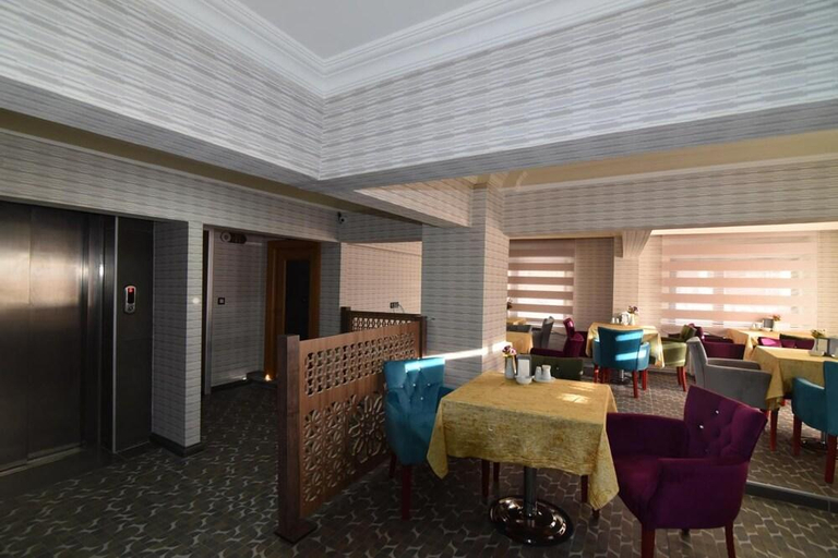 Others 5, Saltuk Otel, Merkez