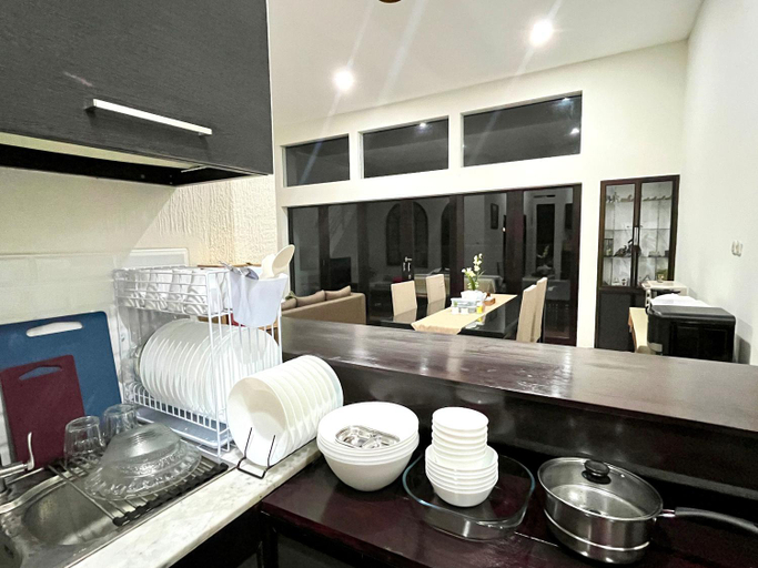 Others 5, Adora Home chill & cozy, Bandung