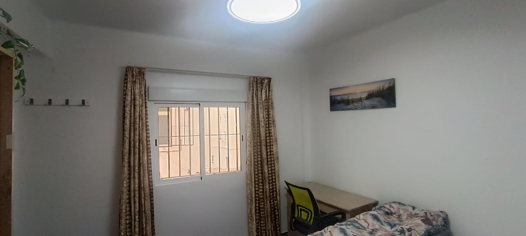 Facilities 3, Kaz Bedrooms, Málaga