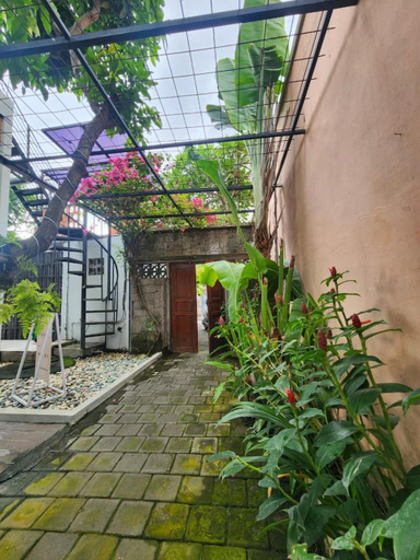 Exterior & Views 1, Villa sutji apartment, Denpasar