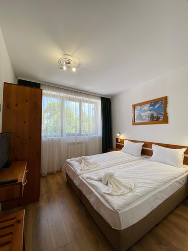 Bedroom 2, Edelweiss Central Hotel, Bansko