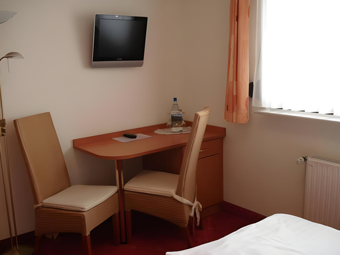 Bedroom 2, Panorama Hotel am Frankenstein, Wartburgkreis
