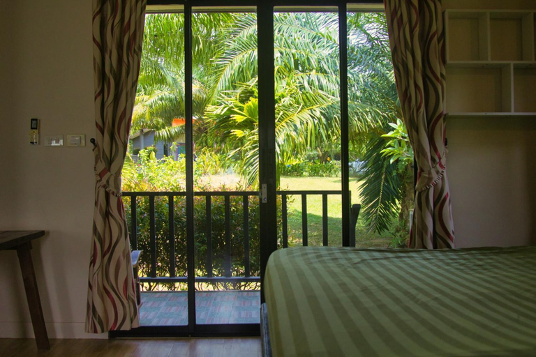 Bedroom 2, Baan Reena Lanta Resort, Ko Lanta