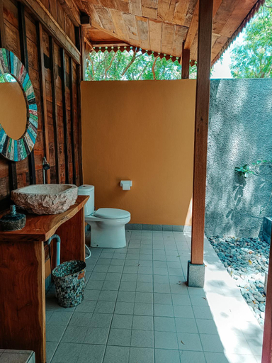 Bathroom 5, Dune Alaya Ecolodge & Retreat Center, Buleleng