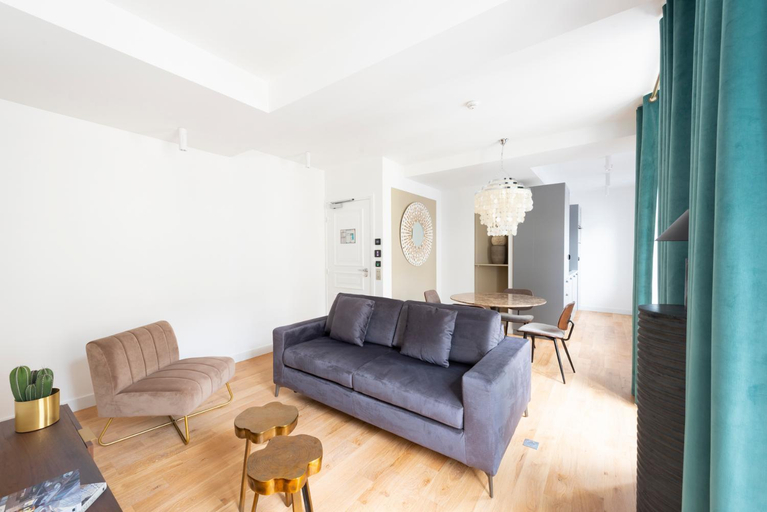 Others 3, O'Lord, 4 Etoiles, Residence de Luxe Champs-Elysees, Paris