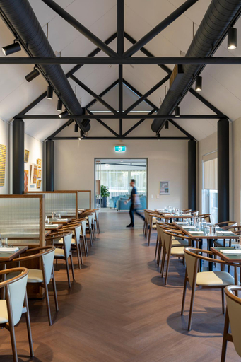 Food & Drinks 4, Lakeside Hotel and Conference Center, Sydney