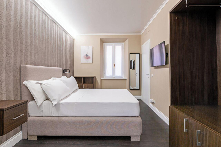 Bedroom 5, Maison dei Greci, Rome