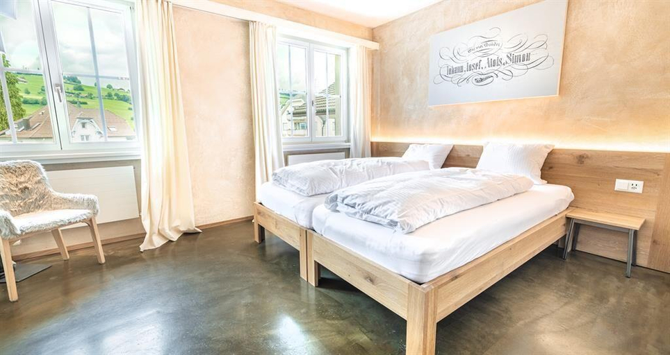 Bedroom 2, Drei Konige, Entlebuch