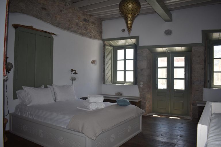 Bedroom 2, Latmos 1860, South Aegean