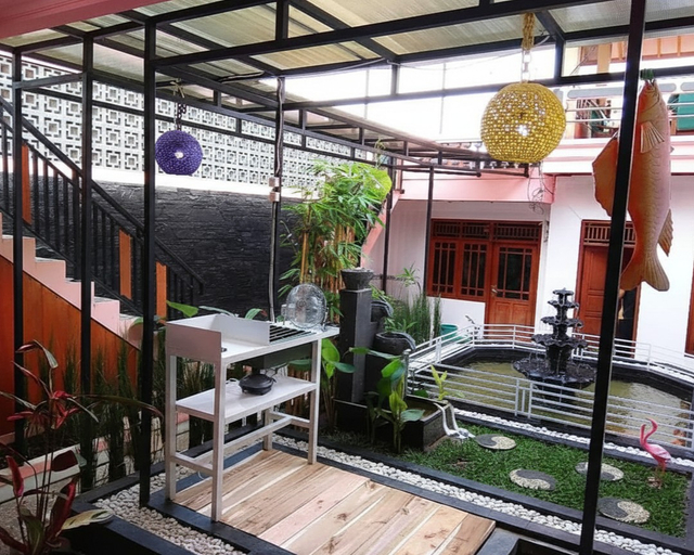Others 4, Puri Cikole Asri Guest House, Bandung