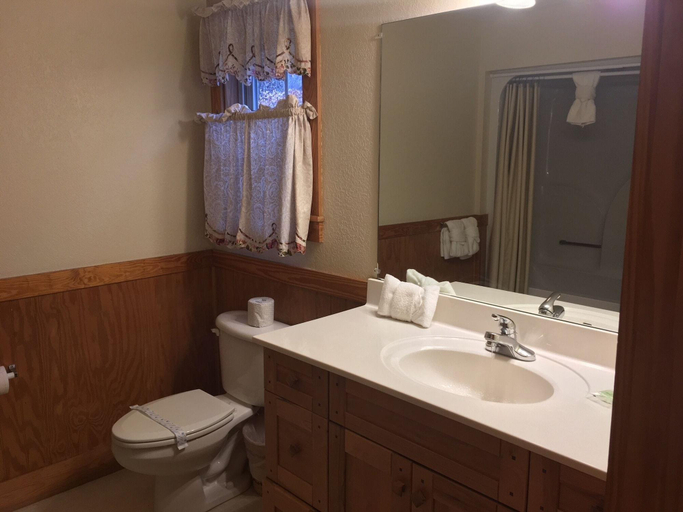 Bathroom 4, Cherry Blossom 11 - Three Bedroom Chalet, Sevier