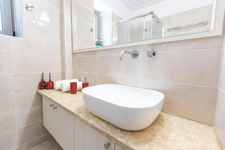 Bathroom, Elaianthos 2, Peloponnese