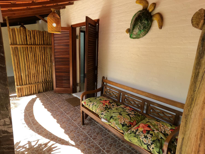 Others 4, Casa Bawa, Ubatuba