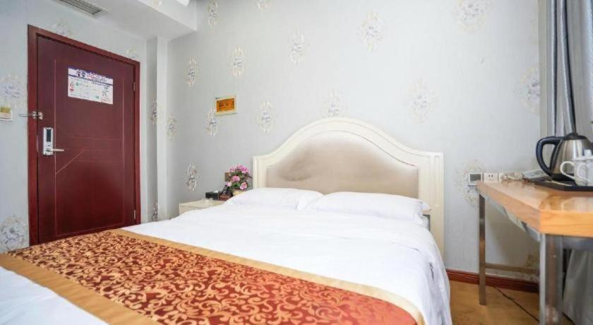 Bedroom 3, yiantaisheng hotel co ltd, Chengdu