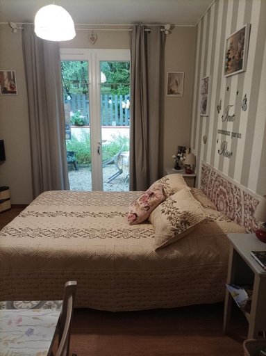 Bedroom 4, Le nid de mesanges, Corrèze