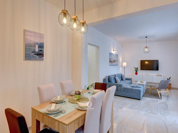 5, Apartment in Valtura with Family-Friendly Yard, Ližnjan