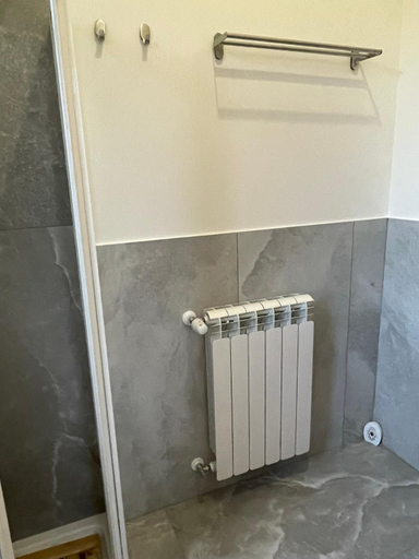Bathroom 5, Affittacamere LICEN, Trieste