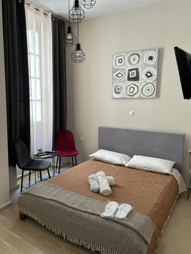 4, DORA'S APARTMENTS STUDIO 1, Ionian Islands