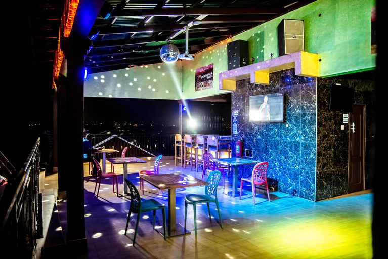 Food & Drinks, Homey Lodge, Kumasi