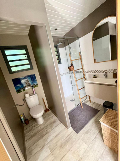 Bathroom 4, BUNGA-LODGE (bungalow 4* avec piscine privee), Sainte-Anne