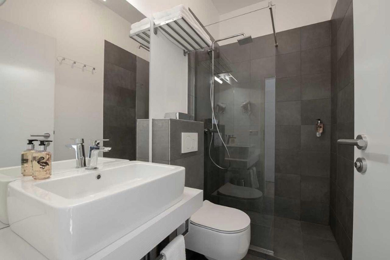 Bathroom 3, Hotel Selja, Vestur-Eyjafjallahreppur