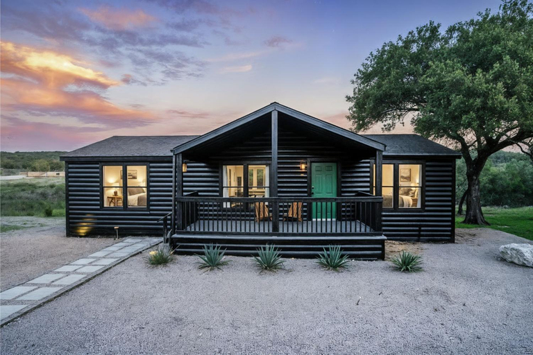Exterior view 5, Starlight Horizon, Comal