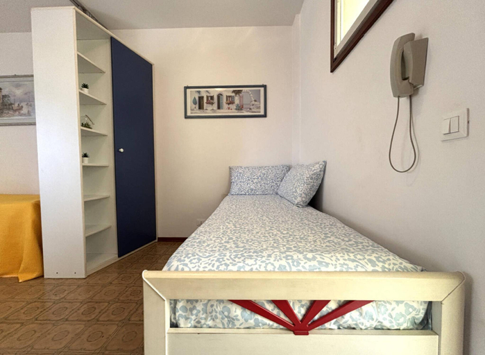 Bedroom 2, Wonderful Studio Apartment with terrace - By Beahost Rentals, Venezia
