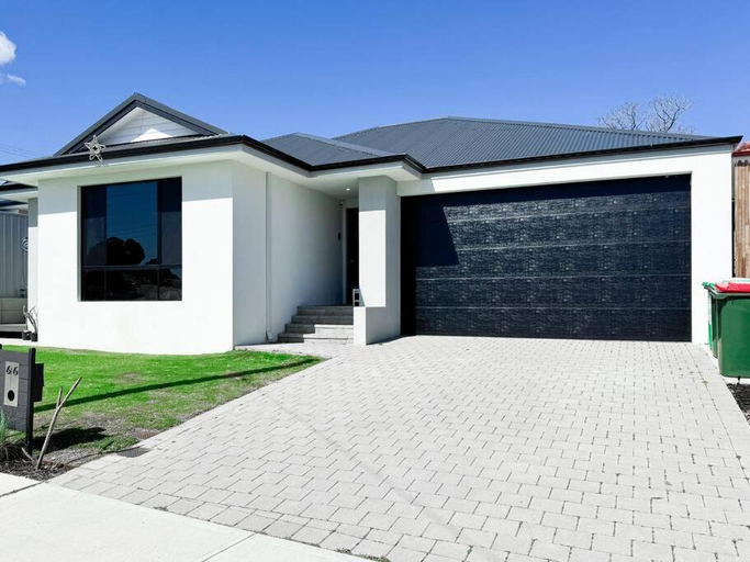 Others 2, Modern & Chilled Stay in Bayswater, Perth