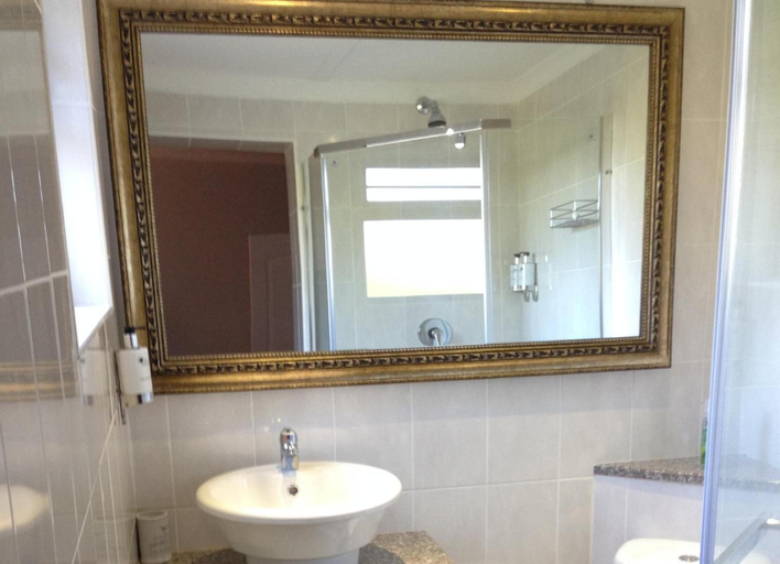 Bathroom 3, theSolution BnB, Buffalo City