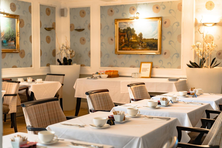 Food & Drinks 5, Falcon, Hampshire