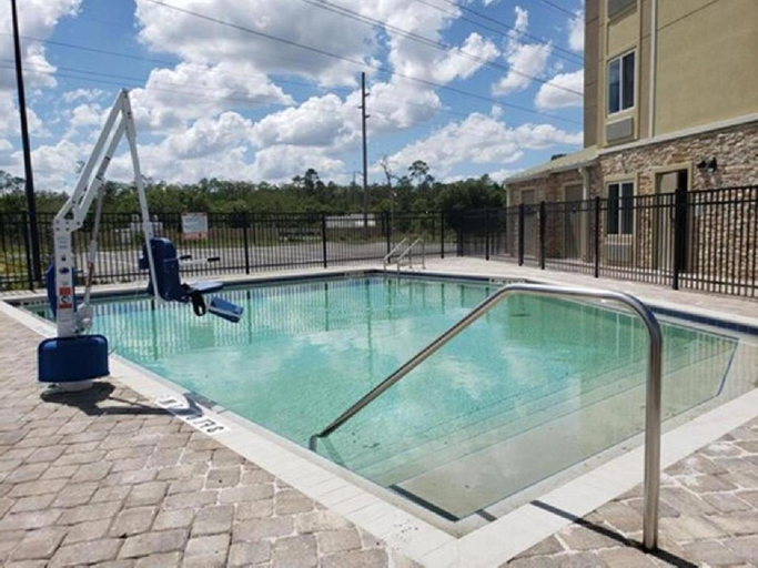 Sport & Beauty, Woodspring Suites Orlando International Drive, Orange