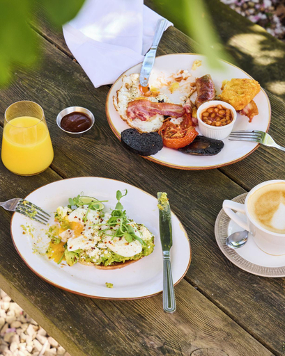 Food & Drinks 5, The Plough Inn, Oxfordshire
