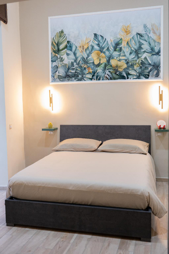 5, Stella Mia Luxury Rooms, Napoli