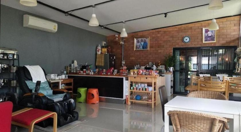 Food & Drinks 4, The Lofts Eco, Sung Noen