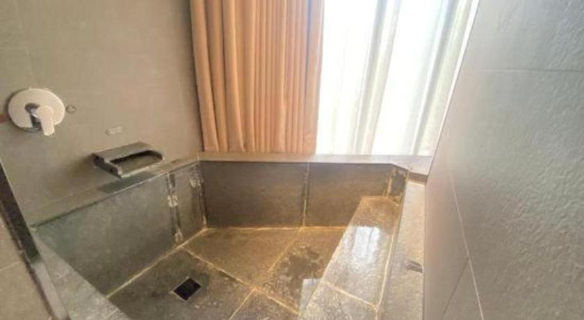 Bathroom 3, Shanghai Oyado Hotel, Shanghai