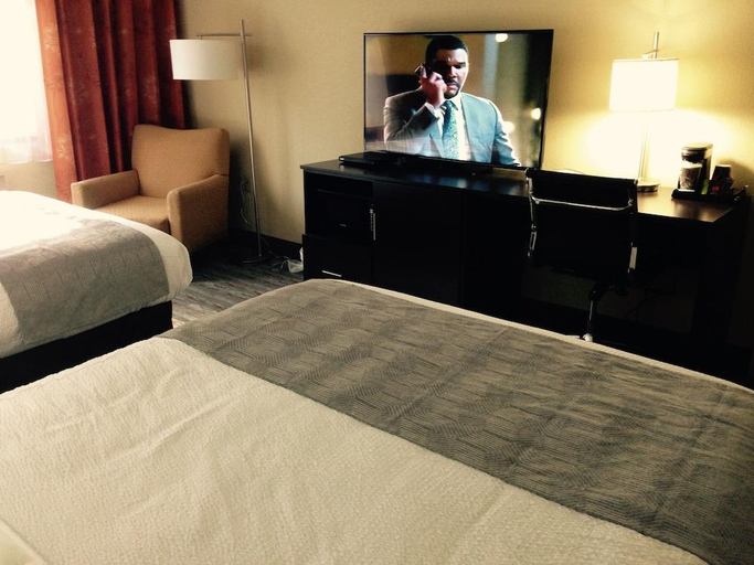 Bedroom 3, Cherokee Grand Hotel, Jackson