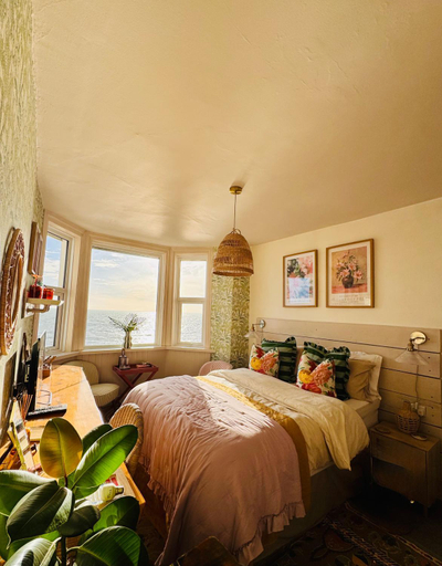 Bedroom 2, Mor Heli Guest House Criccieth, Gwynedd