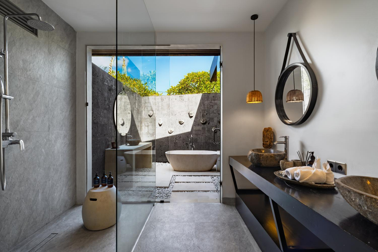 Bathroom 4, Villa Lembah Giri by BaliSuperHost, Gianyar