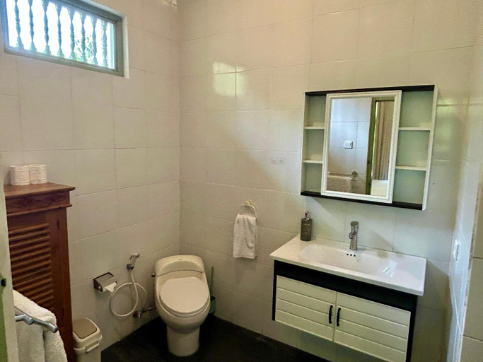 Bathroom 5, DW Jungle Resort – Candidasa, Karangasem