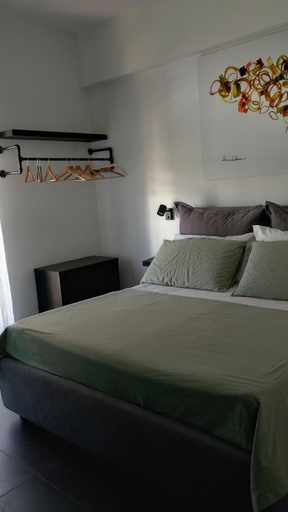 Bedroom 2, Okto apartments Milazzo, Messina
