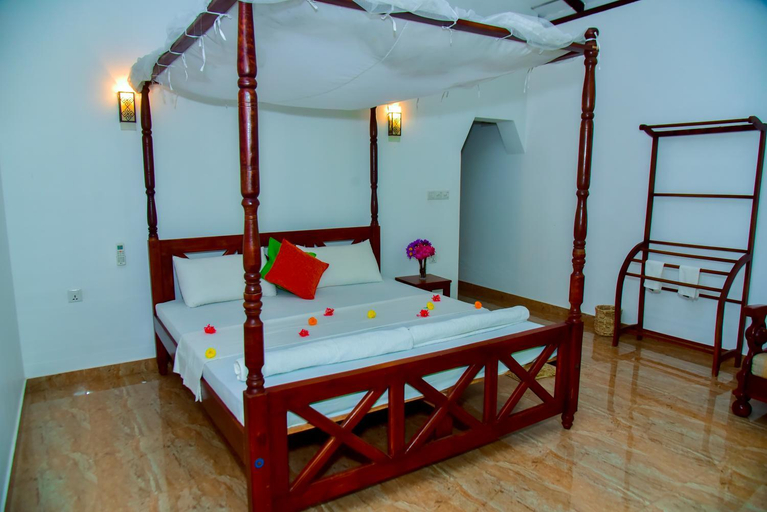 Bedroom 3, Abhimani Bungalows, Beruwala
