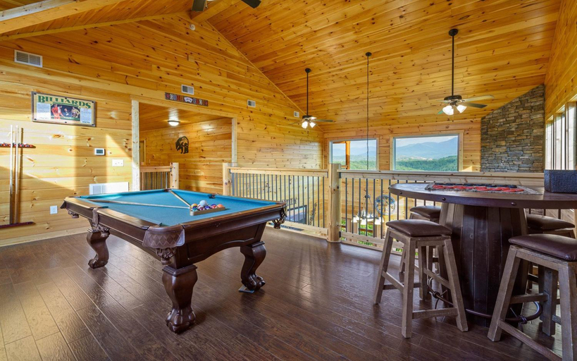 Food & Drinks 5, Grand Mountain View, Sevier